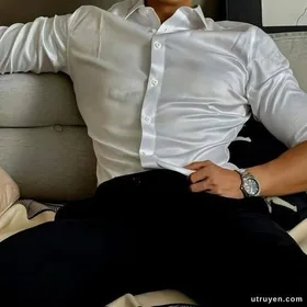 Anh Kế Là Người Yêu Qua Mạng Của Tôi