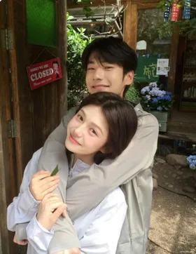 Bạn Trai Tôi Thuộc Tiêu Chuẩn Kép