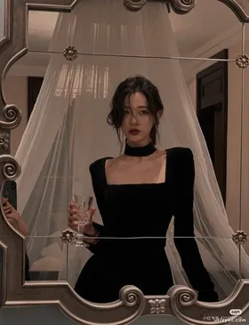 Bóng Hồng Tim Đen