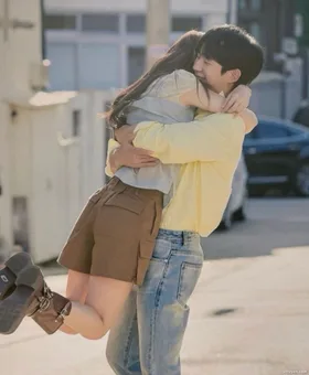 Chồng Đem Lòng Yêu Cô Trợ Lý Nhỏ