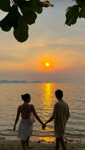 Chồng Giả Bệnh Theo Đuổi Mối Tình Đầu