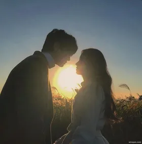 Chồng Tình Tứ Với Bảo Mẫu