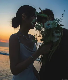 Dải Ngân Hà Rực Rỡ