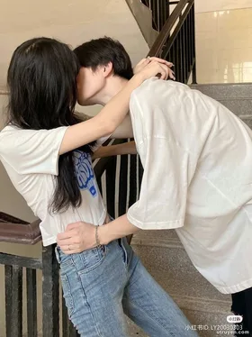 Đồ Ăn Nhà Hàng Xóm Ngon Hơn