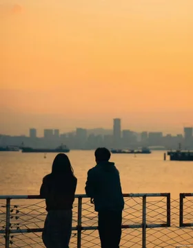 GIẤU CHỒNG CŨ SINH CON