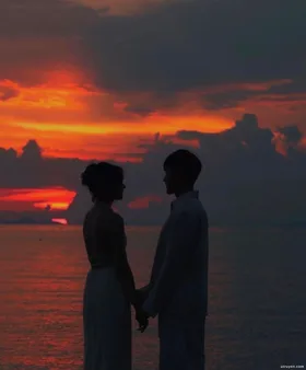 Hoá Ra Cô Ấy Chưa Từng Yêu Tôi