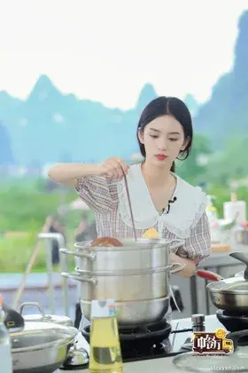 Hũ Dưa Cải