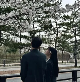 Không Còn Tin Vào Tình Yêu