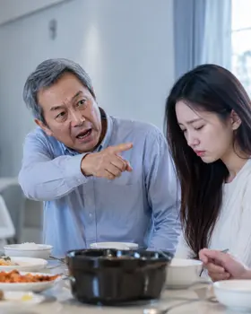 Không Làm Máy Rút Tiền Nữa