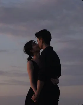 Lãng Phí Tám Năm Thanh Xuân