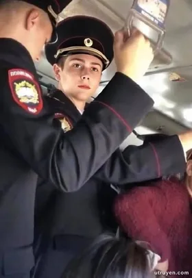 Ly Hôn Tron g Ngày Sinh Nhật