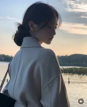 Mang Vợ Mới Về, Thấy Nhà Đã Bán