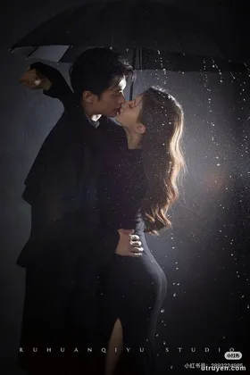 Người Tình Năm Năm