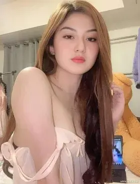 Người Tôi Yêu Về Nước Rồi