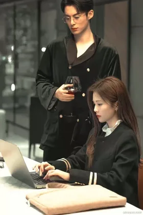 Người Yêu Qua Mạng Của Tôi Hóa Ra Là Sếp Tổng