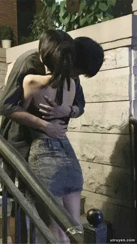 Người Yêu Qua Mạng Hóa Ra Là Thầy Tôi