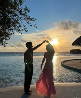 Rời Xa Thẩm Nam Tự