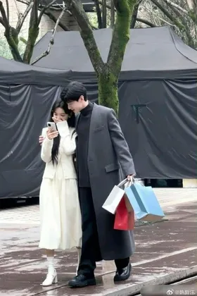 Rừng Sâu Không Biết Đường Về