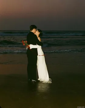 Thư Ký Mới Của Chồng Thích Lên Làm Chính Thất