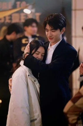 Tin Tốt, Tin Xấu Full