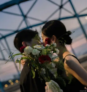 Tình Yêu Kết Thúc Nhưng Không Ai Muốn Rời Đi