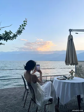 Tình Yêu Không Thể Quay Lại