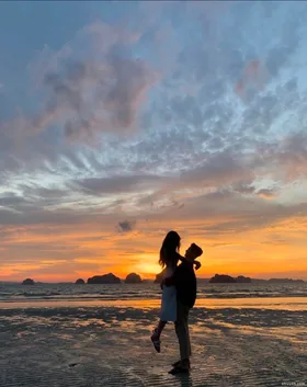 Tình Yêu Mong Manh Hơn Cỏ Dại