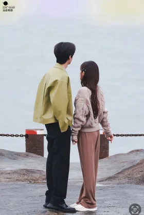 Tình Yêu Sét Đánh Full