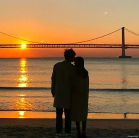 Tình Yêu Tan Thành Tro Bụi