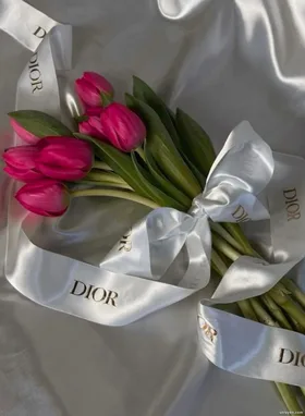 Tình Yêu Với Cậu Út Của Học Trò