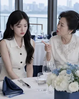 Tôi Bị Gọi Là ‘Kẻ Làm Màu’, Nhưng Chính Bà Mới Là Người Sai