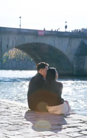 Tôi Dứt Khoát Buông Bỏ Mối Tình Không Đáng