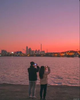 Trước Ngày Cưới Tôi Phát Hiện Bạn Trai Ngoại Tình