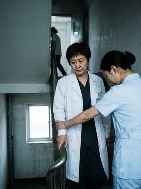 Viện Trưởng Mới Là Đối Tượng Xem Mắt