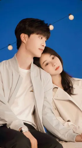 Yêu Đương Qua Mạng Với Sếp